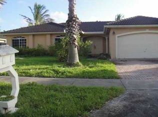 15528 SW 172nd Ter, Miami, FL 33187