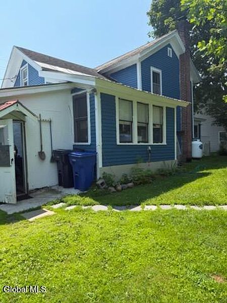 3rd image of 5 Pacific Street