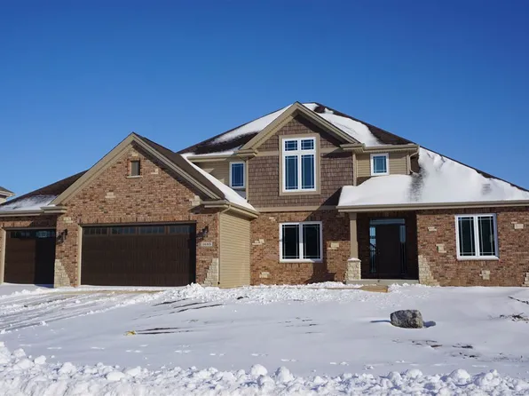 1685 Eden Pl, Rockford, IL 61107