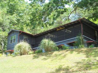 64 Bear Paw Hill Rd, Franklin, NC 28734