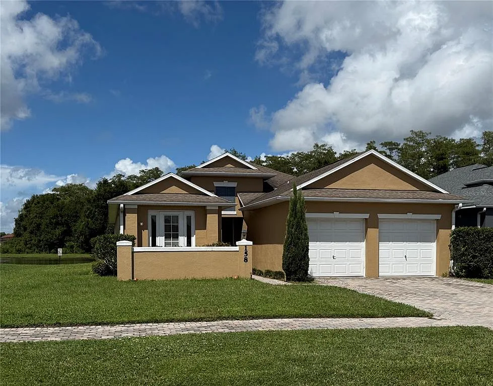 4 bed, 3.0 bath, 1848 sqft, $2,900 — Photo 4