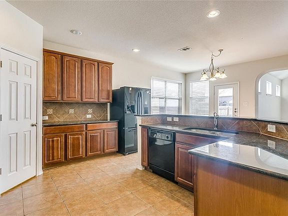 2nd image of 4317 Mountain Crest Dr