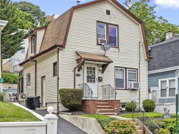 63 Mountainside Ter, Clifton City, NJ 07013