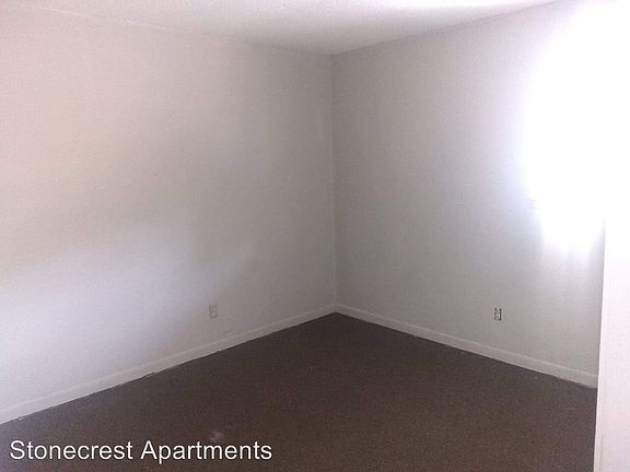 5th image of 4416 Lynn Ln APT 66
