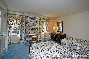 4th image of 12301 Piney Glen Ln