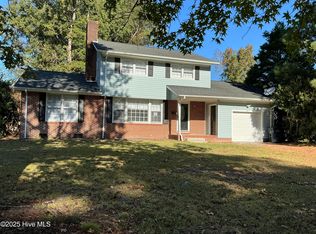 1201 Clifton Rd, Jacksonville, NC 28540