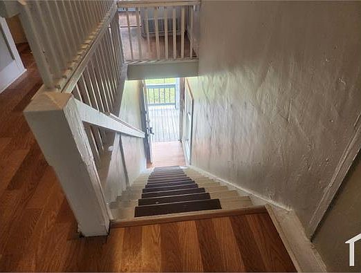 5th image of 1525 W 32nd St