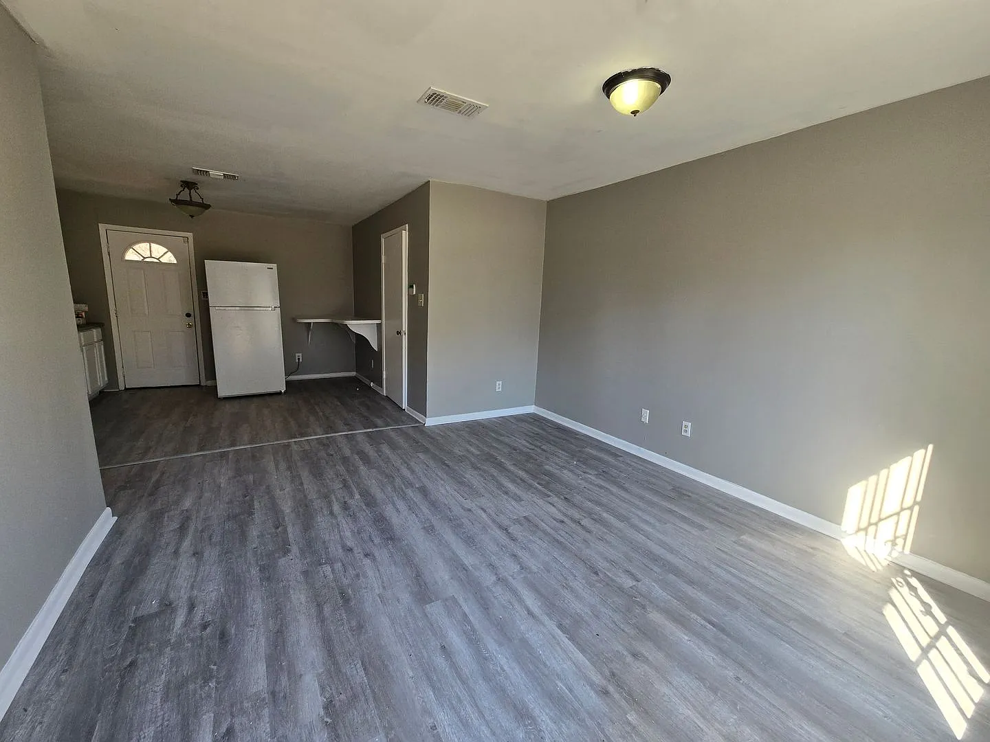 Section8 Accepted. Multi-Year Lease Available Too — Photo 2