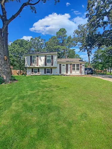 5209 Vaughan Ct Photo 1