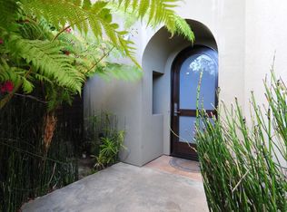 831 Haverford Ave, Pacific Palisades, CA 90272
