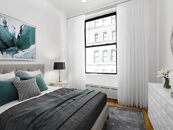 4th image of 243 E 18th St APT 14