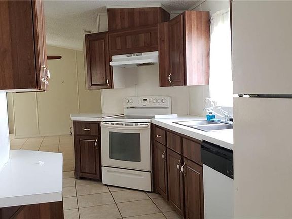 5th image of 1430 Tyrone Ct