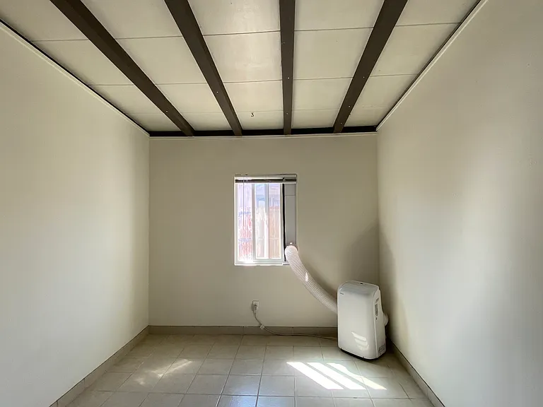 6442 Athol Ave — Photo 2