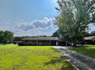 138 N Valley Rd, Searcy, AR 72143