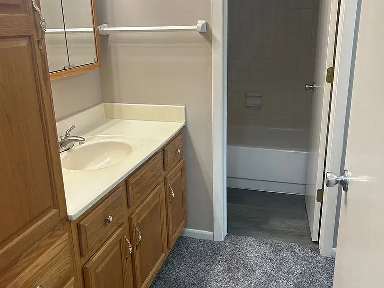 Plaza 93 Apartments — Photo 155