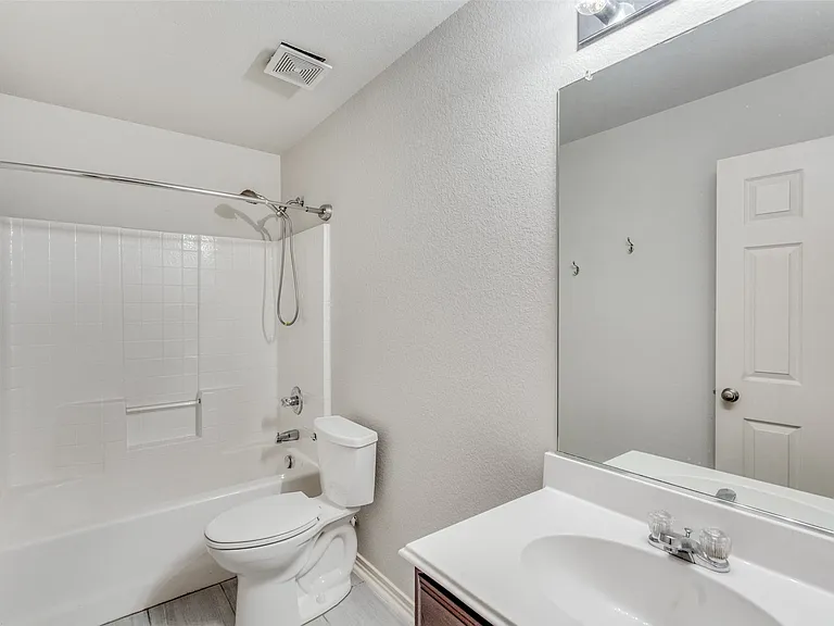 3000 Bryce Dr — Photo 22