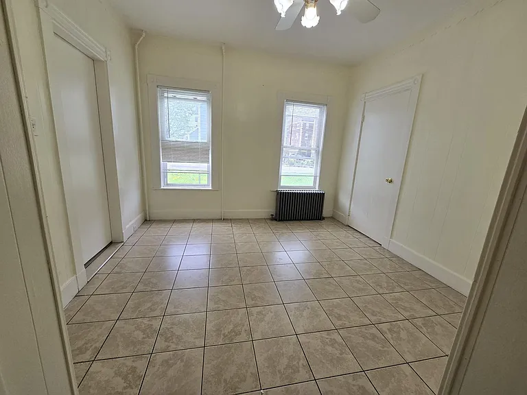 83 Linden St #1 — Photo 6