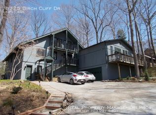 8725 Birch Cliff Dr, Fairfax Station, VA 22039