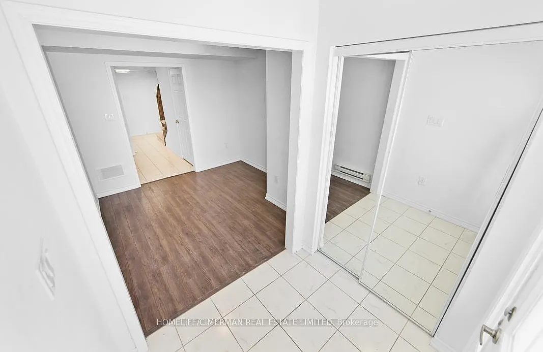 3 bed, $2,900 — Photo 2
