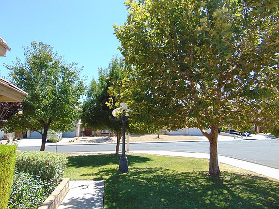 4th image of 13131 Eclipse Ave