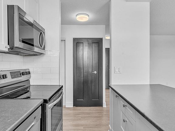 5th image of 175 Park St #1278620