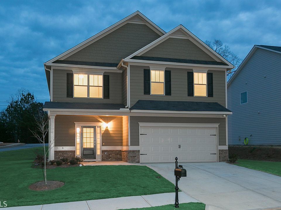 2nd image of 363 Crescent Woode Dr