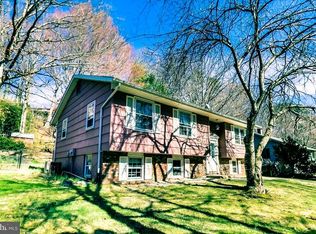 556 Edwards Dr, Odenton, MD 21113