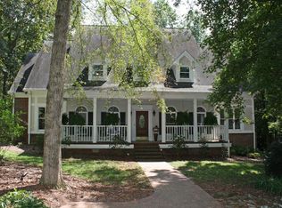 225 Blue Heron Dr, Athens, GA 30605