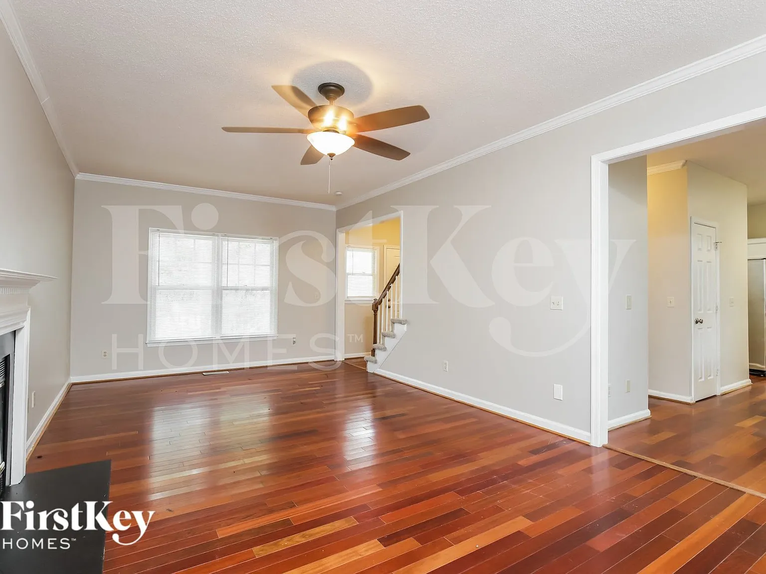 3 bed, 2.5 bath, 1570 sqft, $2,190 — Photo 4