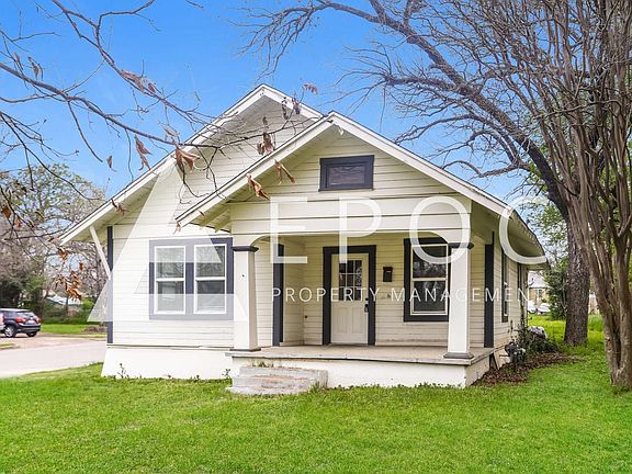 2nd image of 1925 Proctor Ave