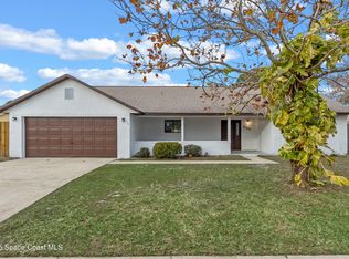 860 Honeysuckle Dr, Rockledge, FL 32955