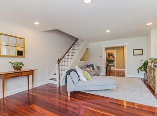 2528 Carpenter St, Philadelphia, PA 19146