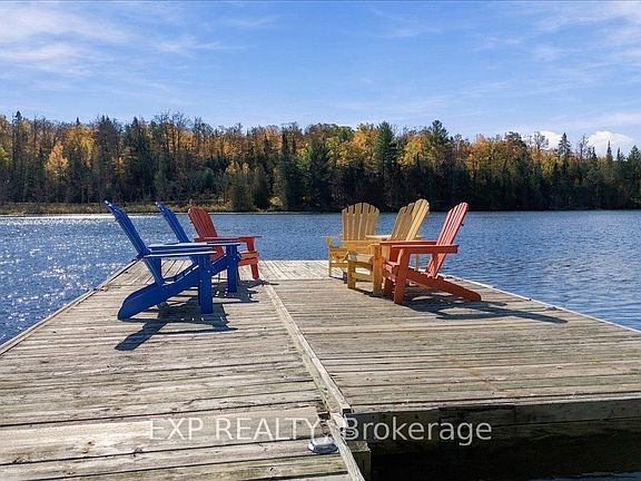 3rd image of 56 Gilmour Point Rd