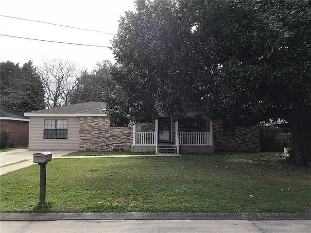 1st image of 108 Tau St