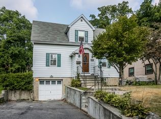 621 Baldwin Pl, Mamaroneck, NY 10543