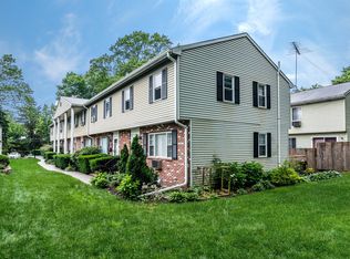 63 Maple Tree Ave APT F, Stamford, CT 06906