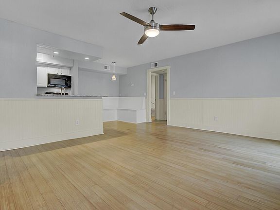 5th image of 1481 Center Street Ext APT 1206