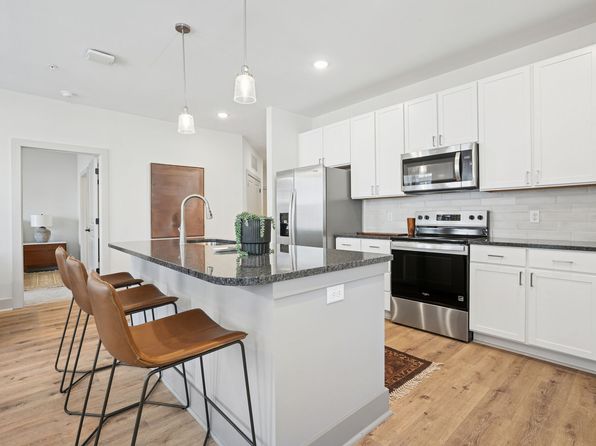 116 Two Creek Way #2-303