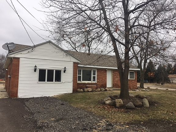 3rd image of 702 Bellevue Ave
