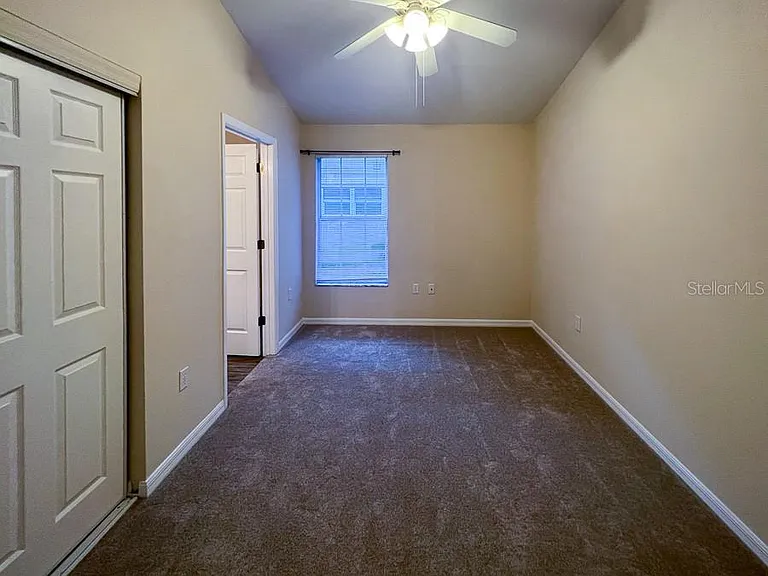 4014 SW 26th Dr #27 — Photo 11