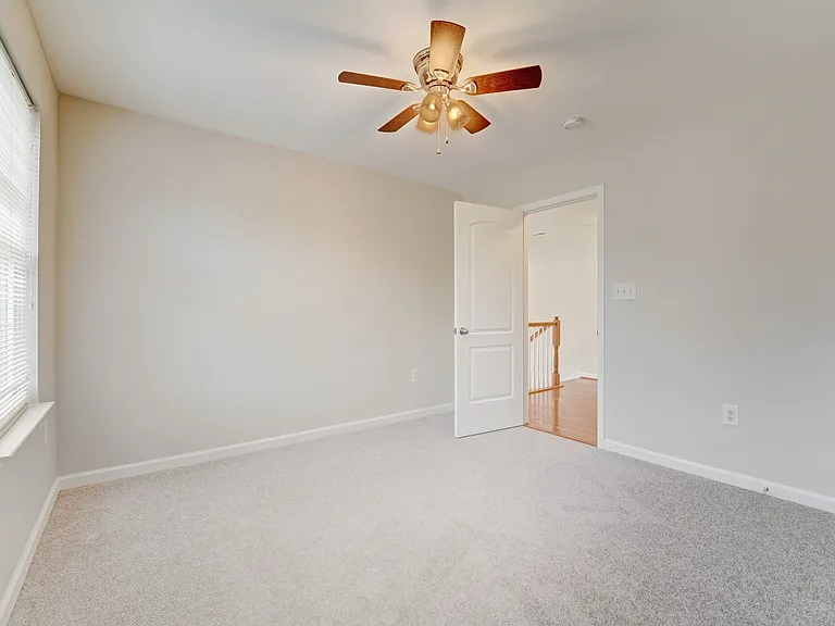 609 Tebbston Dr — Photo 20