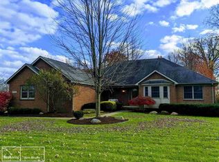 37388 Peggy Ln, Richmond, MI 48062