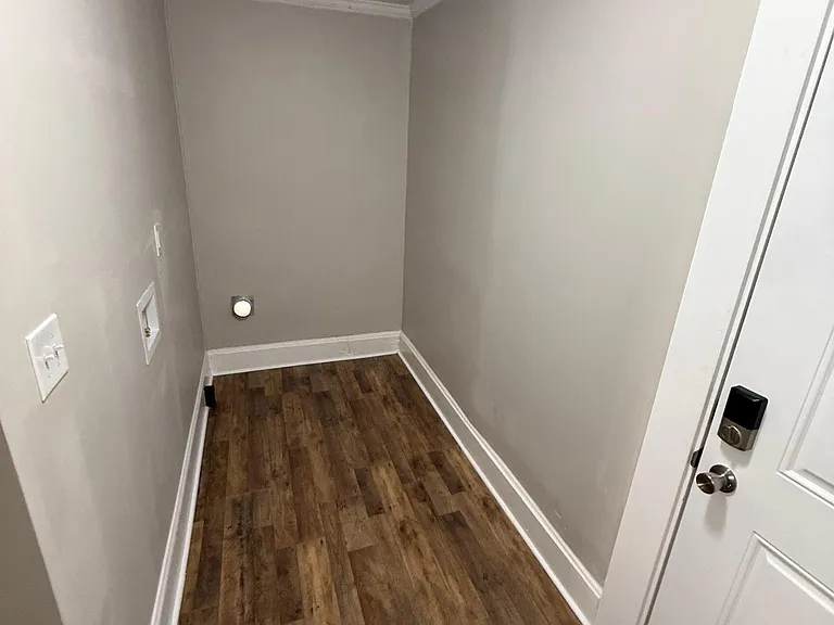 421 Carolina Ave — Photo 14