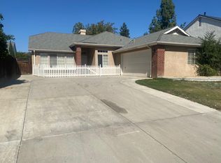 4694 W Sussex Way, Fresno, CA