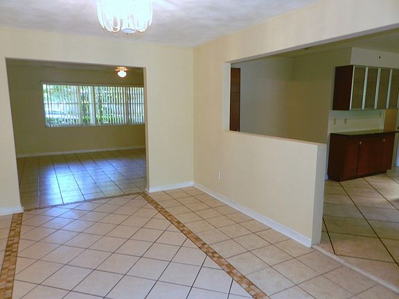 5th image of 3525 NW 14th Ave