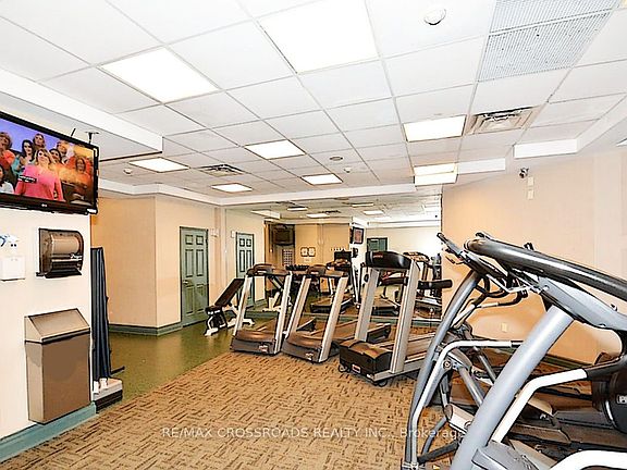 5th image of 155 Beecroft Rd #906