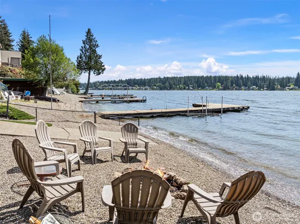 3800 E Mason Lake Drive W, Grapeview, WA 98546