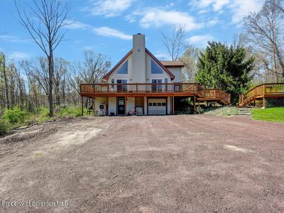 138 Blue Sky Dr, Cresco, PA, 18326