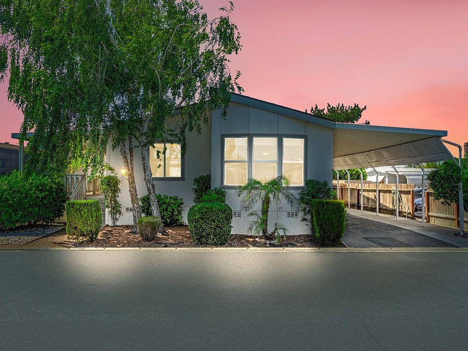 1st image of 1830 E Yosemite Ave Space 161