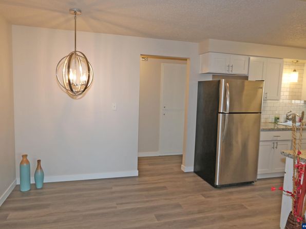 salem-oregon-449355435 picture